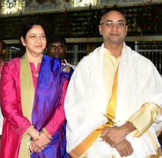 Padmavathi Ghattamaneni with her husband, Jayadev Galla