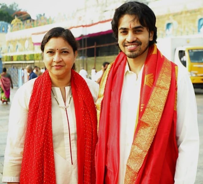 Padmavathi Ghattamaneni with her son, Ashok Galla