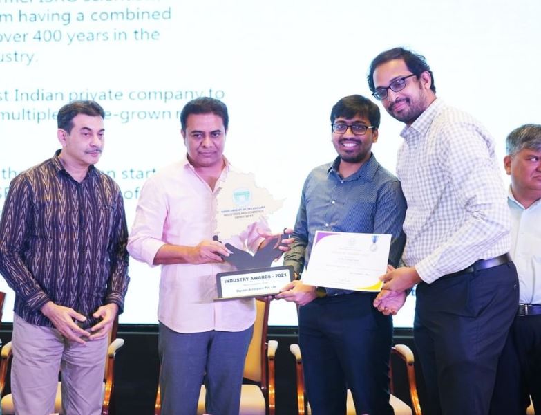 Naga Bharath Daka and Pawan Kumar Chandana receiving the Best Innovator Award at Telangana State Industry Awards in 2021
