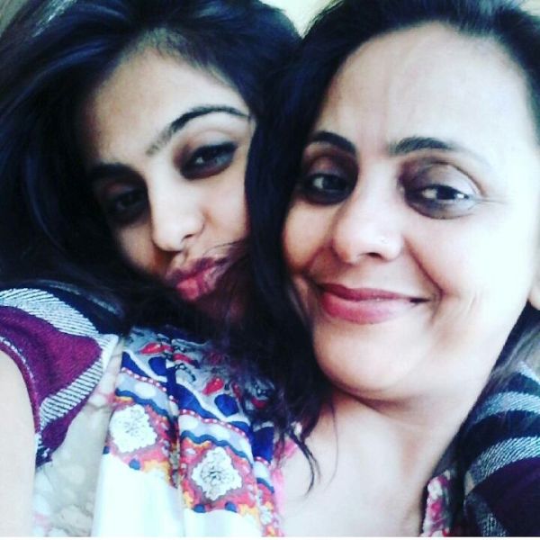 Rashika Pradhan with her mother