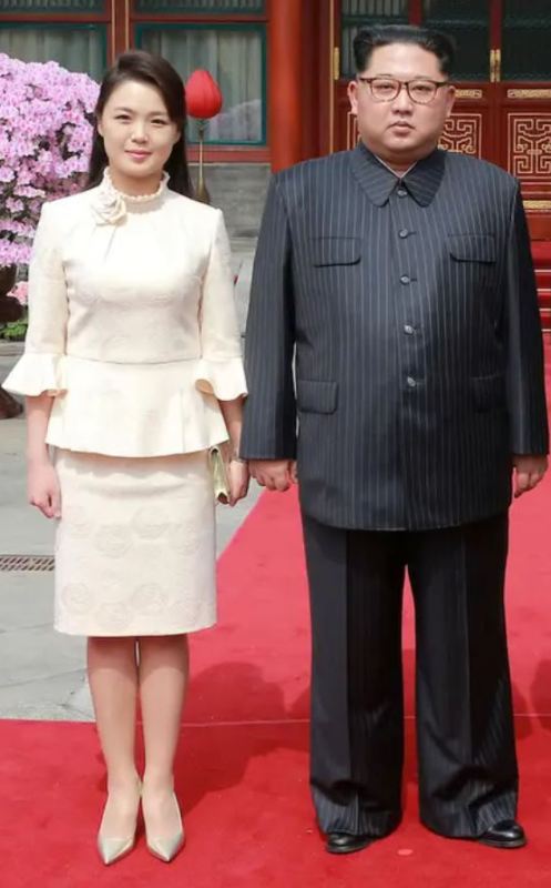 Ri Sol-ju and Kim Jong-un