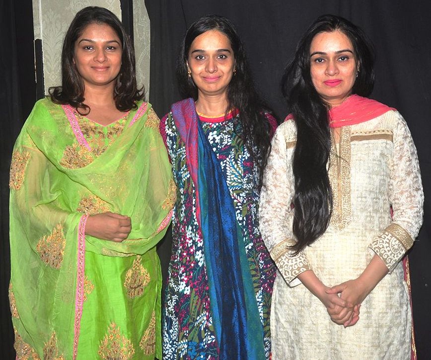 Shivangi Kolhapure (middle) with her sisters