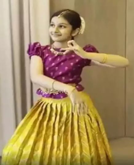 Sitara Ghattamaneni doing Kuchipudi dance