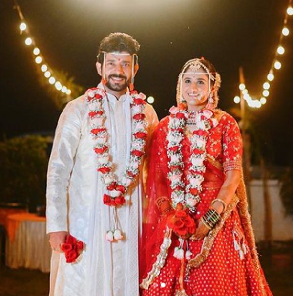 Wedding picture of Vineet Kumar and Ruchira Ghormare Singh