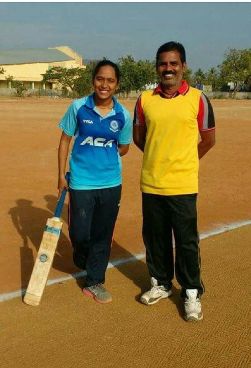 Anjali Sarvani with her coach Venkatesh