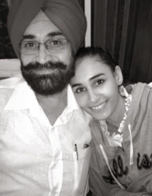 Hasleen Kaur with her father