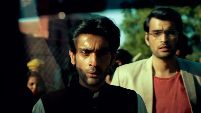 Kunj Anand as Kush Lamba in a still from the ALTBalaji series Dark 7 White (2020)