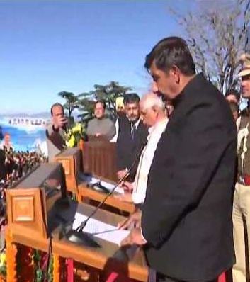 Mukesh Agnihotri taking oath as the Deputy Chief Minister of Himachal Pradesh at the historic Ridge in Shimla