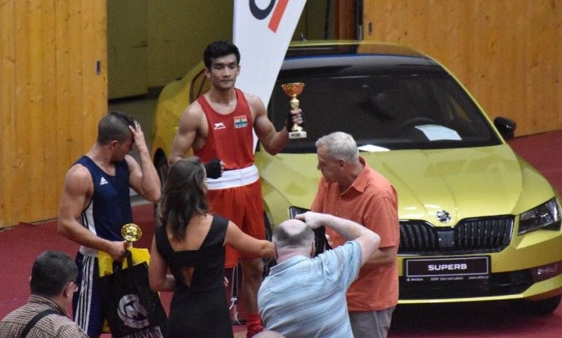 Shiva Thapa (in red) with the gold medal he won at 48th Grand Prix Boxing Tournament held in Usti Nad Labem, Czech Republic