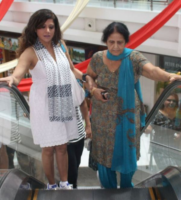 Tinaa Ghaai with her mother at a mall