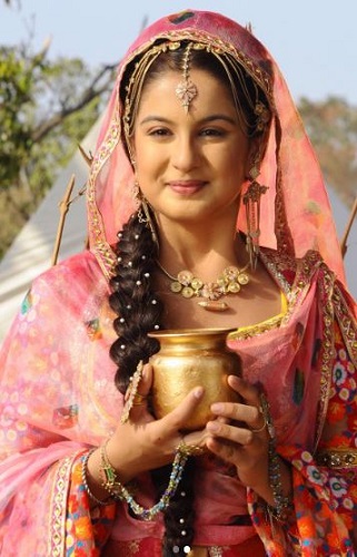 Tunisha Sharma in 'Sher-e-Punjab- Maharaja Ranjit Singh' (2017)