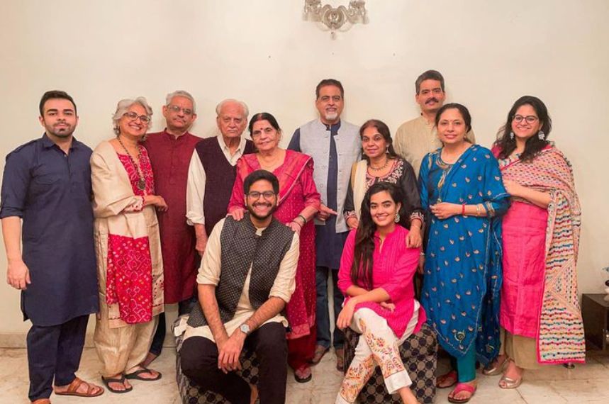A picture of Shivesh with his entire family-