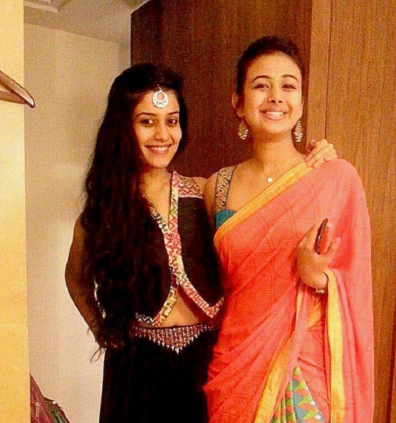 An old image of Sonal Devraj with her friend Nicole
