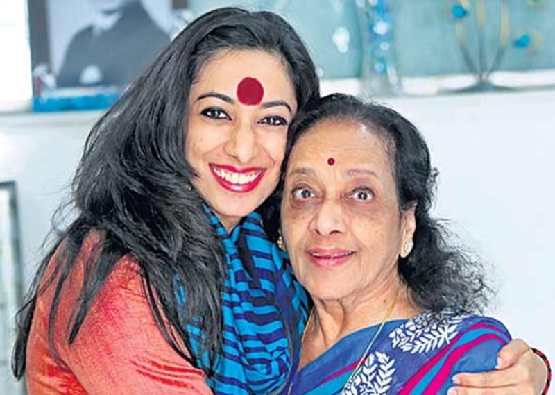 Jamuna with her daughter