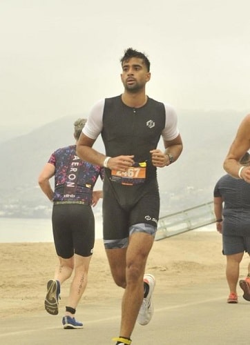 Karan Kothari in a marathon race
