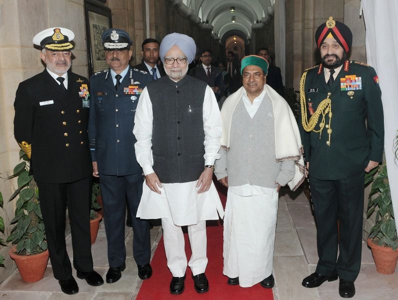 Manmohan Singh with the Defence Minister A. K. Antony during the Combined Commanders’-in-Chief Conference in New Delhi