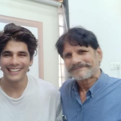 Nakul Roshan Sahdev with his father
