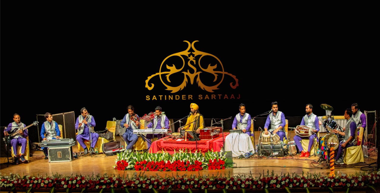 Satinder Sartaaj performing at a stage show