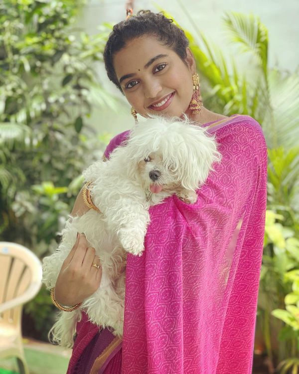 Shivathmika Rajashekar with her pet Ola