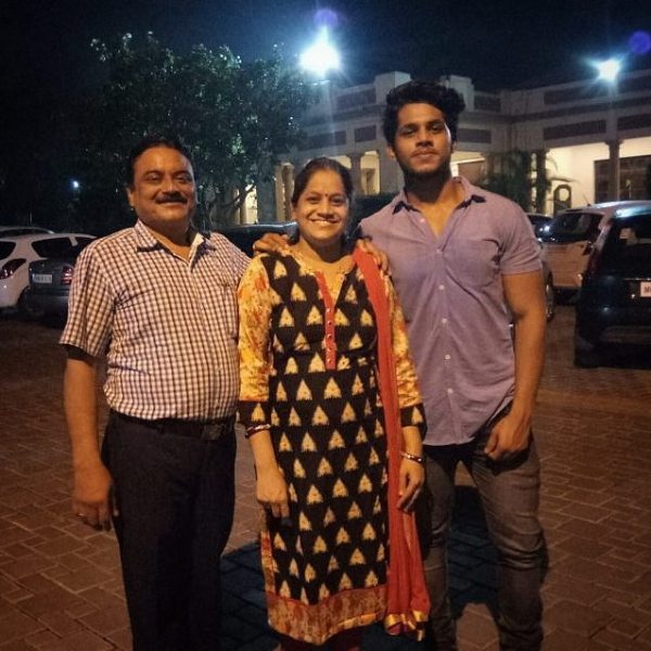 Swapnil Suryawanshi with his parents