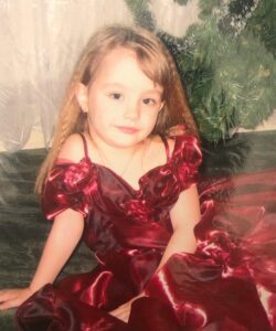 Dasha Taran Wiki, Height, Age, Boyfriend, Family, Biography & More