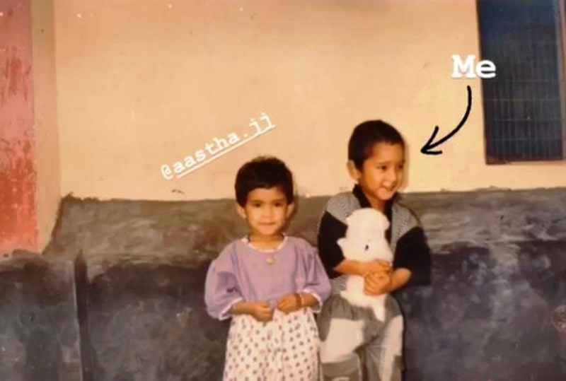 A photo of Anshul Jubli with Aastha Jubli taken during their childhood