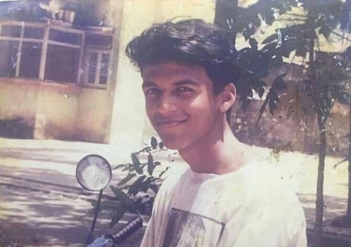 Abhijeet Sawant during his teens