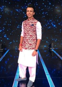 Abhijeet Sawant Wiki, Age, Wife, Family, Biography - WikiBio