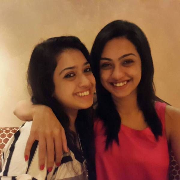 Abigail Pande and her sister, Kimberly Jain