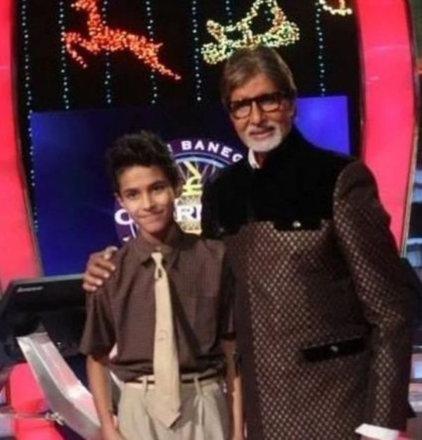 Chintan Rachchh with Amitabh Bachchan in the show 'Kaun Banega Crorepati'