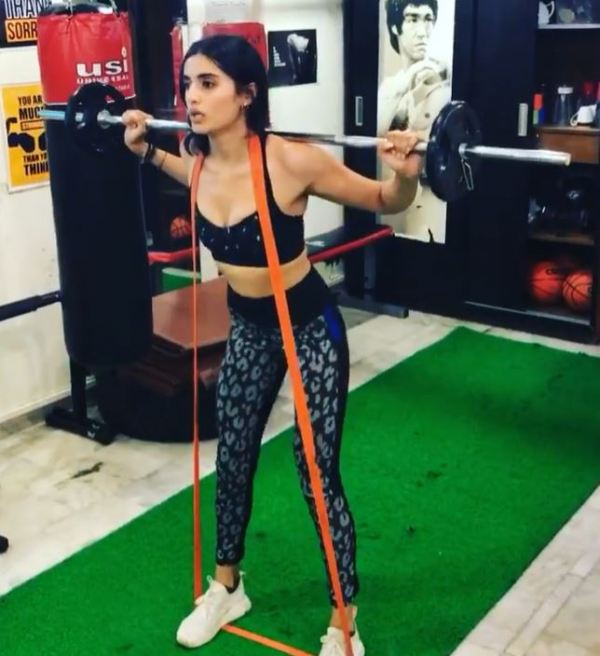 Divyansha Kaushik while working out at a gym