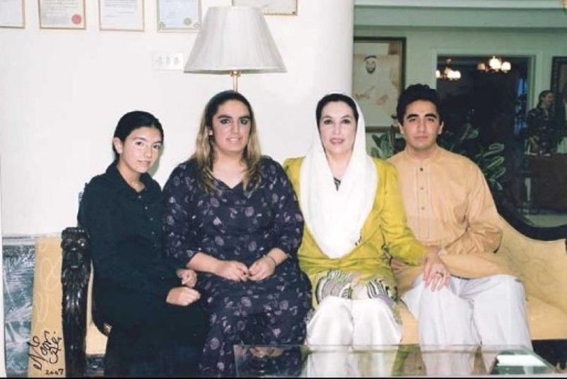 From left. Bilawal's younger sister, Aseefa Bhutto Zardari, elder sister, Bakhtawar Bhutto Zardari, his mother, Benazir Bhutto, and Bilawal Bhutto