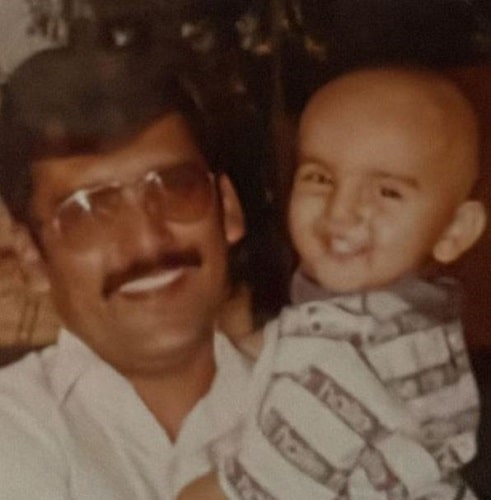 Ishaan Dhawan's childhood picture with his father