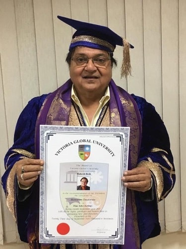 Rakesh Bedi with his honorary degree