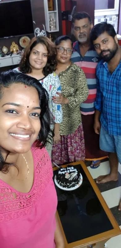 Subi Suresh with her family