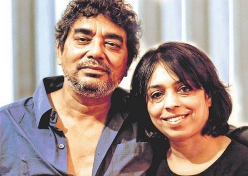 Vineet Kumar and his wife