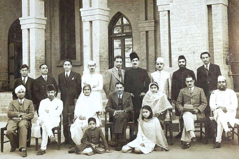 Zia Mohyeddin at the age of 7 (on the floor, left) with the Central Training College Dramatic Club, Lahore 