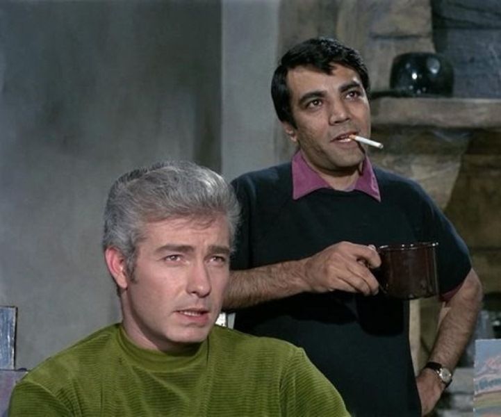 Zia Mohyeddin (right) in the television series 'Man in a Suitcase'