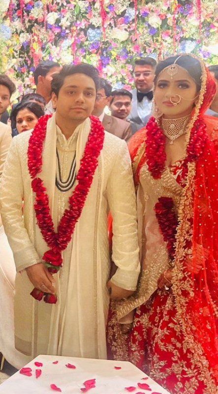 A marriage picture of Dr Pragya Siddharth
