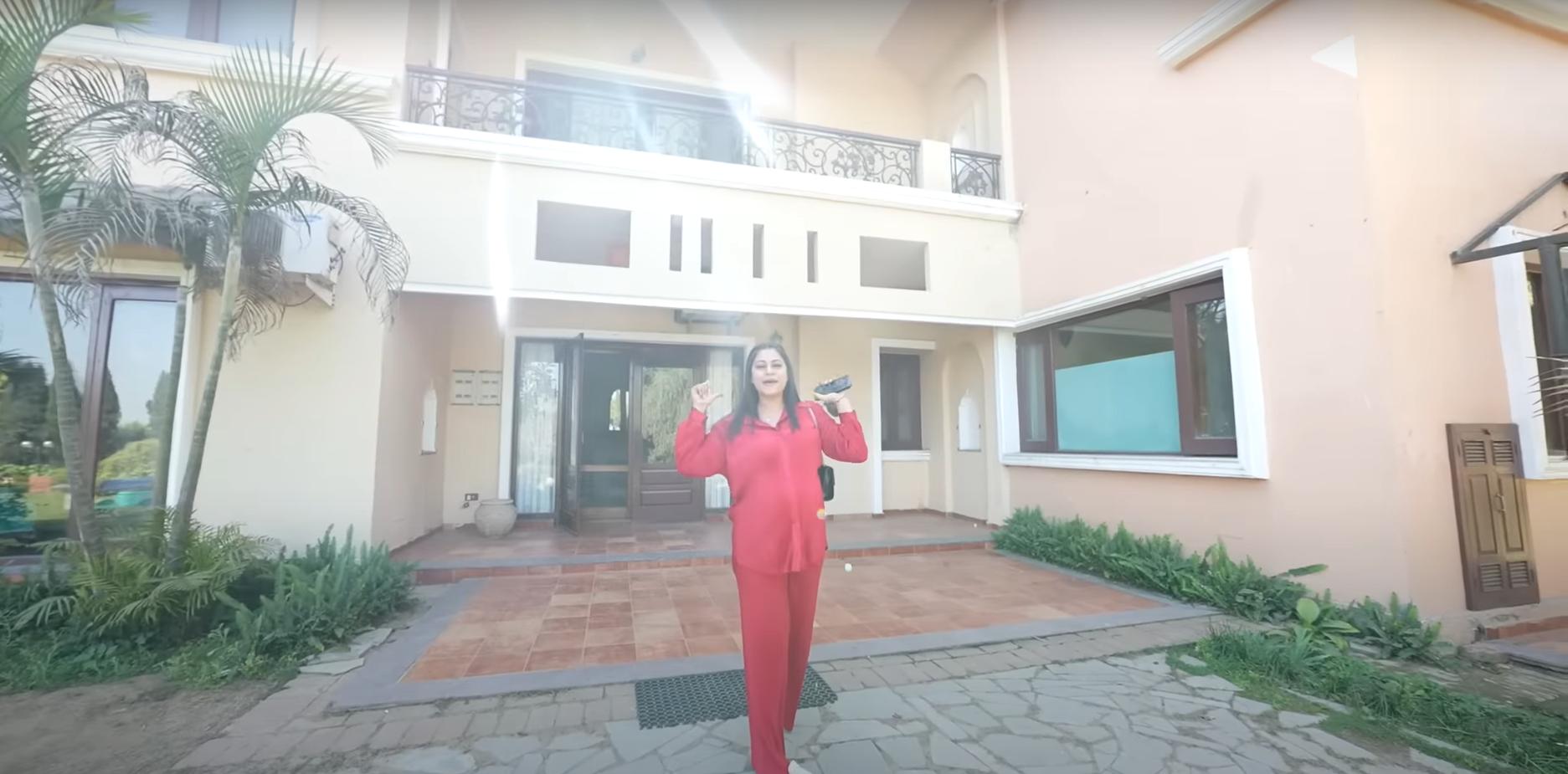 A video on Armaan Malik's new house in 2023