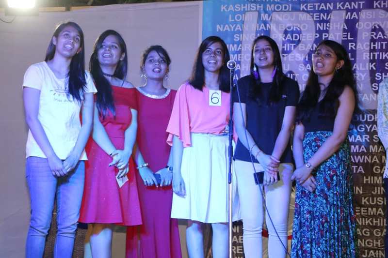 Aarushi Narwani (second from left) singing during an event