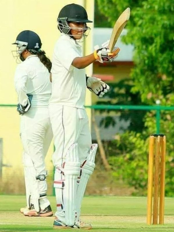 Asha Shobana playing for the Kerala Senior Women's team