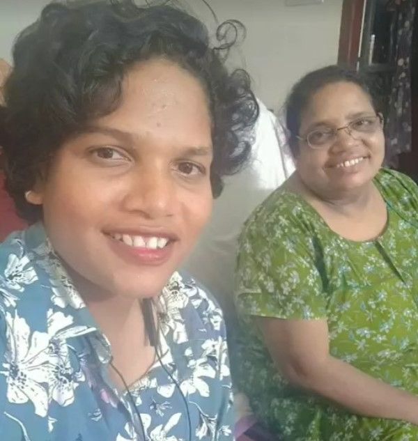 Asha Shobana with her mother