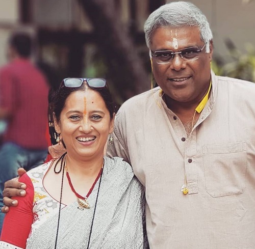 Ashish Vidyarthi with his wife
