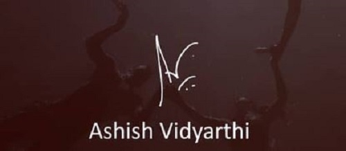 Ashish Vidyarthi's signature