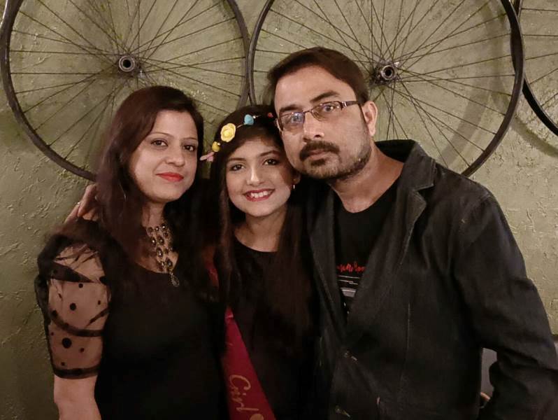 Ayanna Chatterjee with her parents