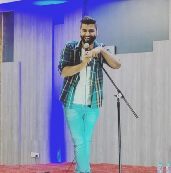 Harsh Gujral while performing in his comedy show, Jo Bolta Hai, Wohi Hota Hai