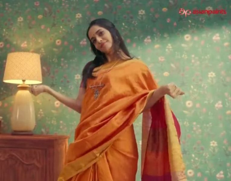 Kaveri Seth in the advertisement of Asian Paints