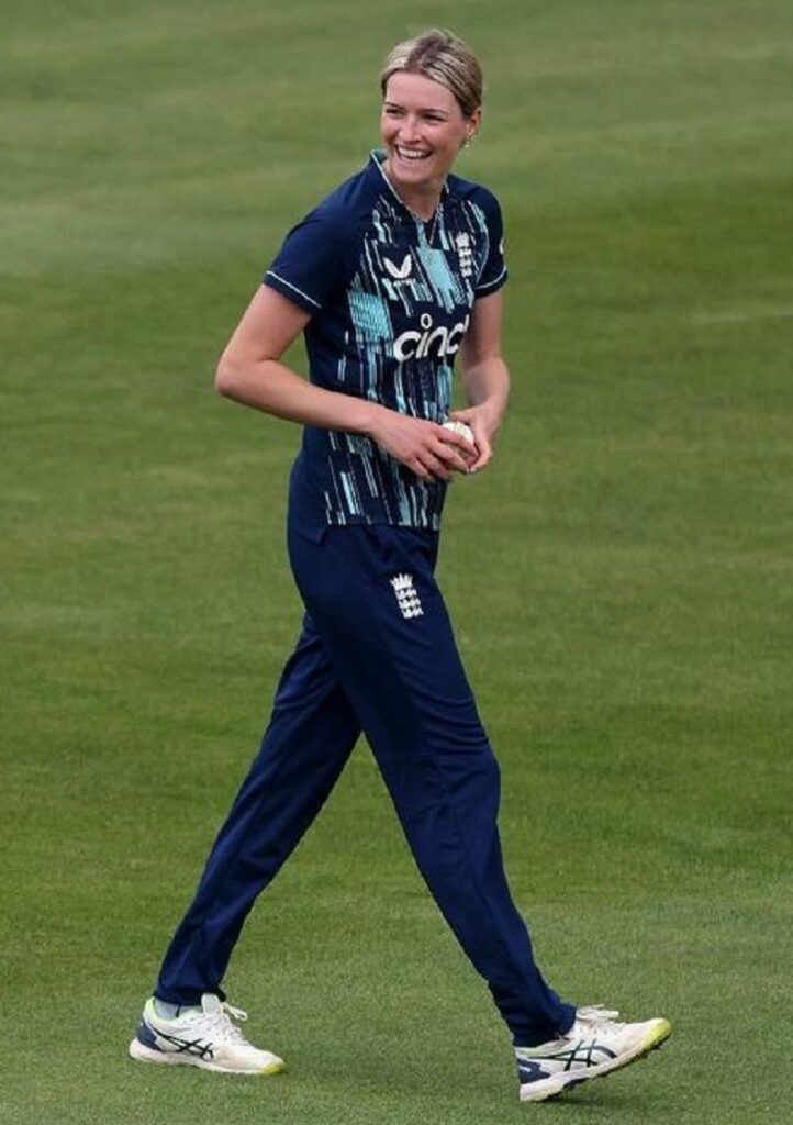 Lauren Bell Wiki, Height, Age, Family, Biography & More WikiBio