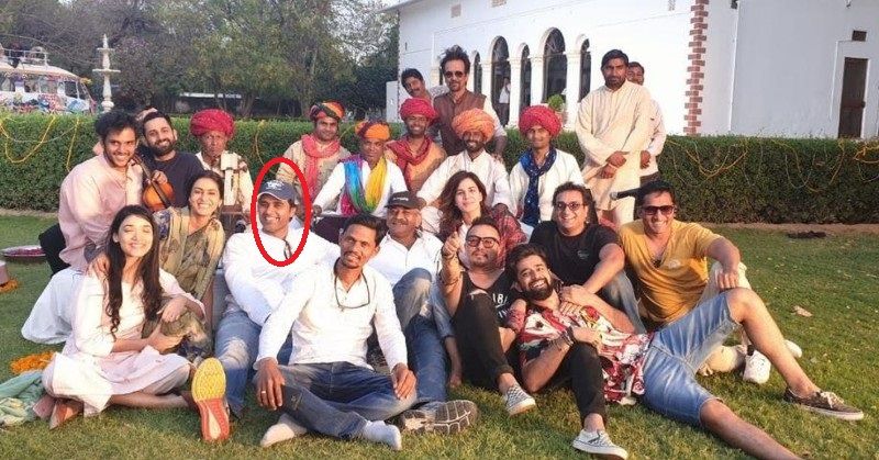 Raj Singh Chaudhary with the crew of the Rajasthani film Mere Des Main